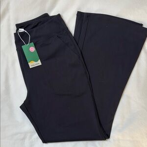 HALARA Classic Black Flare Pants